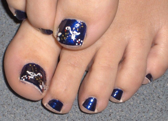 MAQUILLAJE DE UÑAS